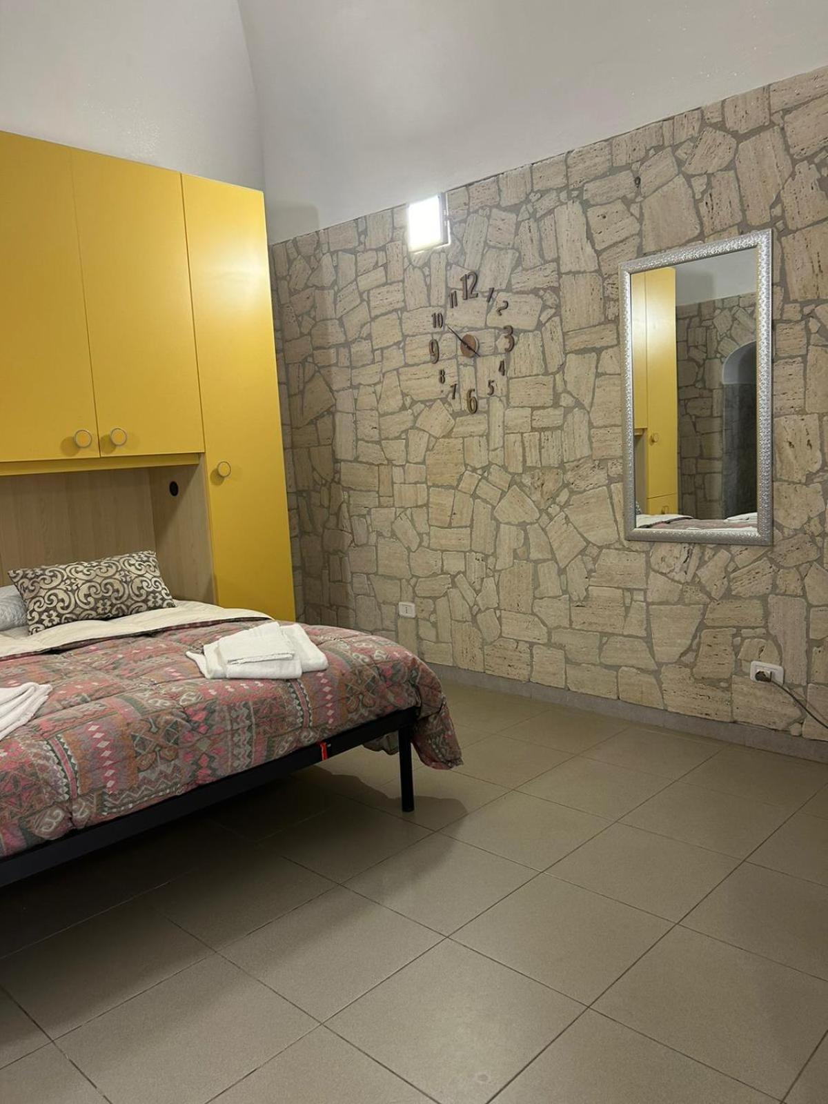 Villa Monolocale Elena à Vieste Extérieur photo